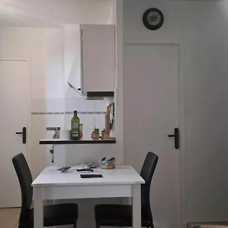 Climatise Odalys Nouvelle Box 5 G ,saint Loup,piscine ,parking Prive Et Superette Apartment
